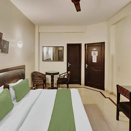 Hotel Fabexpress Lloyd House Neu-Delhi Exterior foto