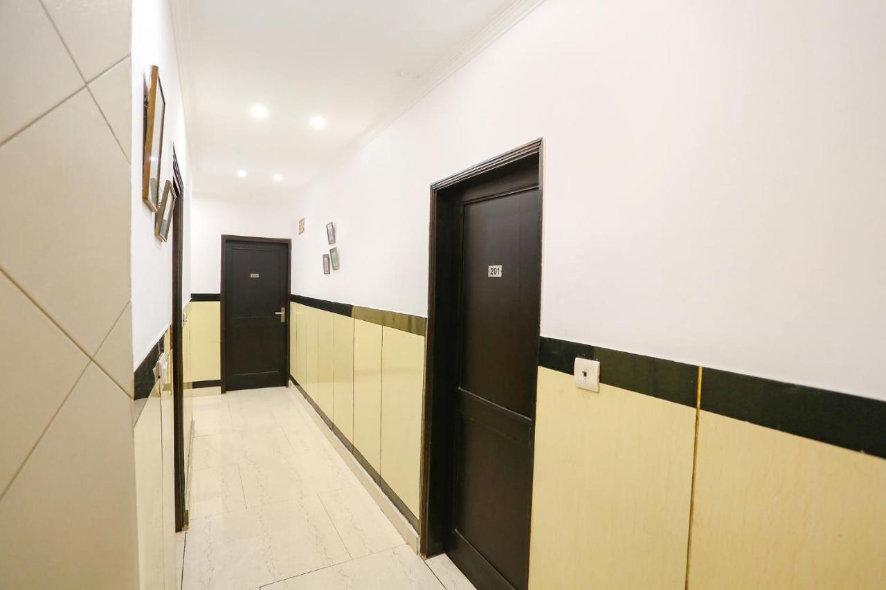 Hotel Fabexpress Lloyd House Neu-Delhi Exterior foto