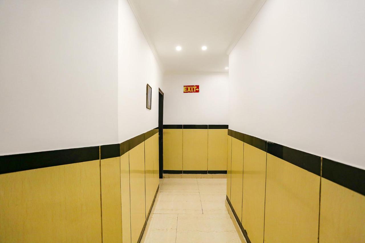 Hotel Fabexpress Lloyd House Neu-Delhi Exterior foto