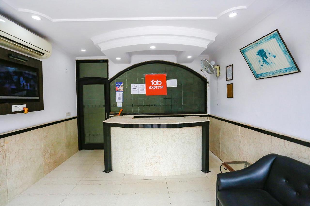 Hotel Fabexpress Lloyd House Neu-Delhi Exterior foto