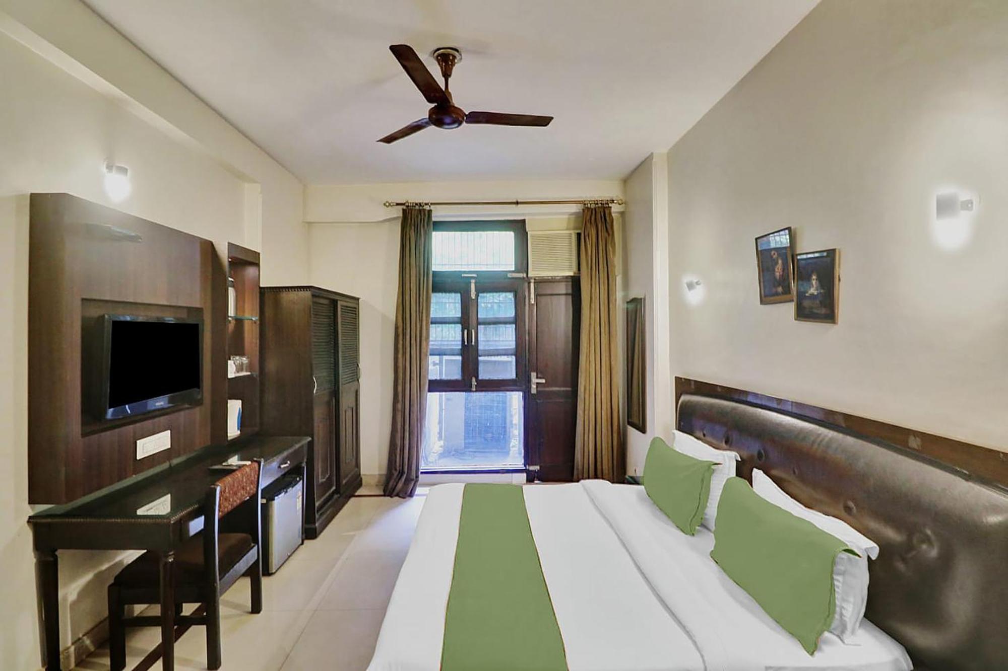 Hotel Fabexpress Lloyd House Neu-Delhi Exterior foto
